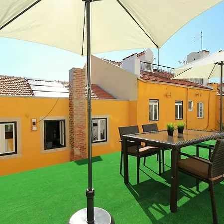 Sao Jorge Apartments & Suites Lisbon Room photo